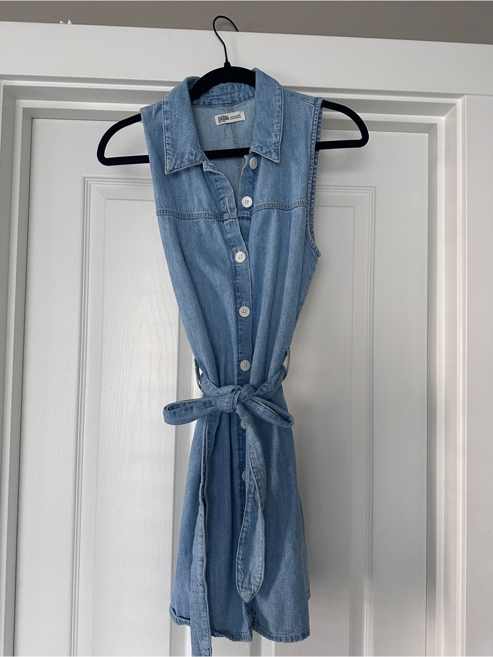 Zara Light Blue Sleeveless Denim Shirt Dress with Tie Waist